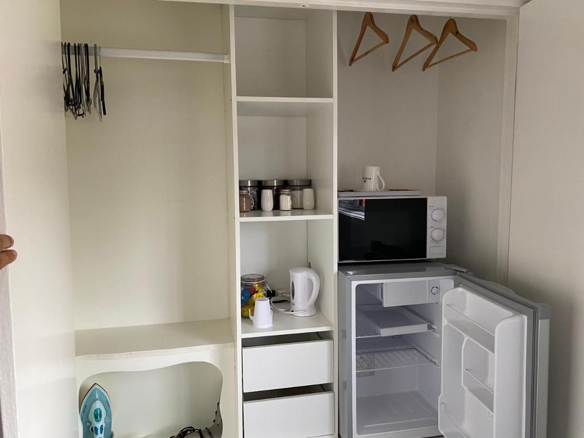 Quiet, Spacious Double Bedroom! Peterborough Exterior foto